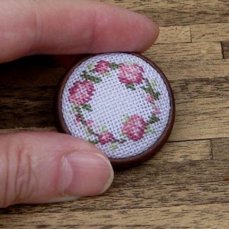 Flower ring pink dollhouse miniature needlepoint footstool accessories petit point embroidery