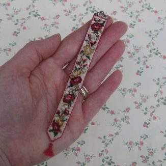 Details about   1:12 Summer Roses Dollhouse Needlepoint Bell Pull Kit JGD 2007 