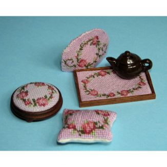 Dollhouse needlepoint Flower ring pink collection of kits