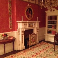 Dollhouse room with bellpull, firescreen and carpet