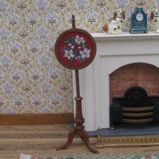 Winter wreath dollhouse needlepoint embroidery fire screen pole screen furniture kit